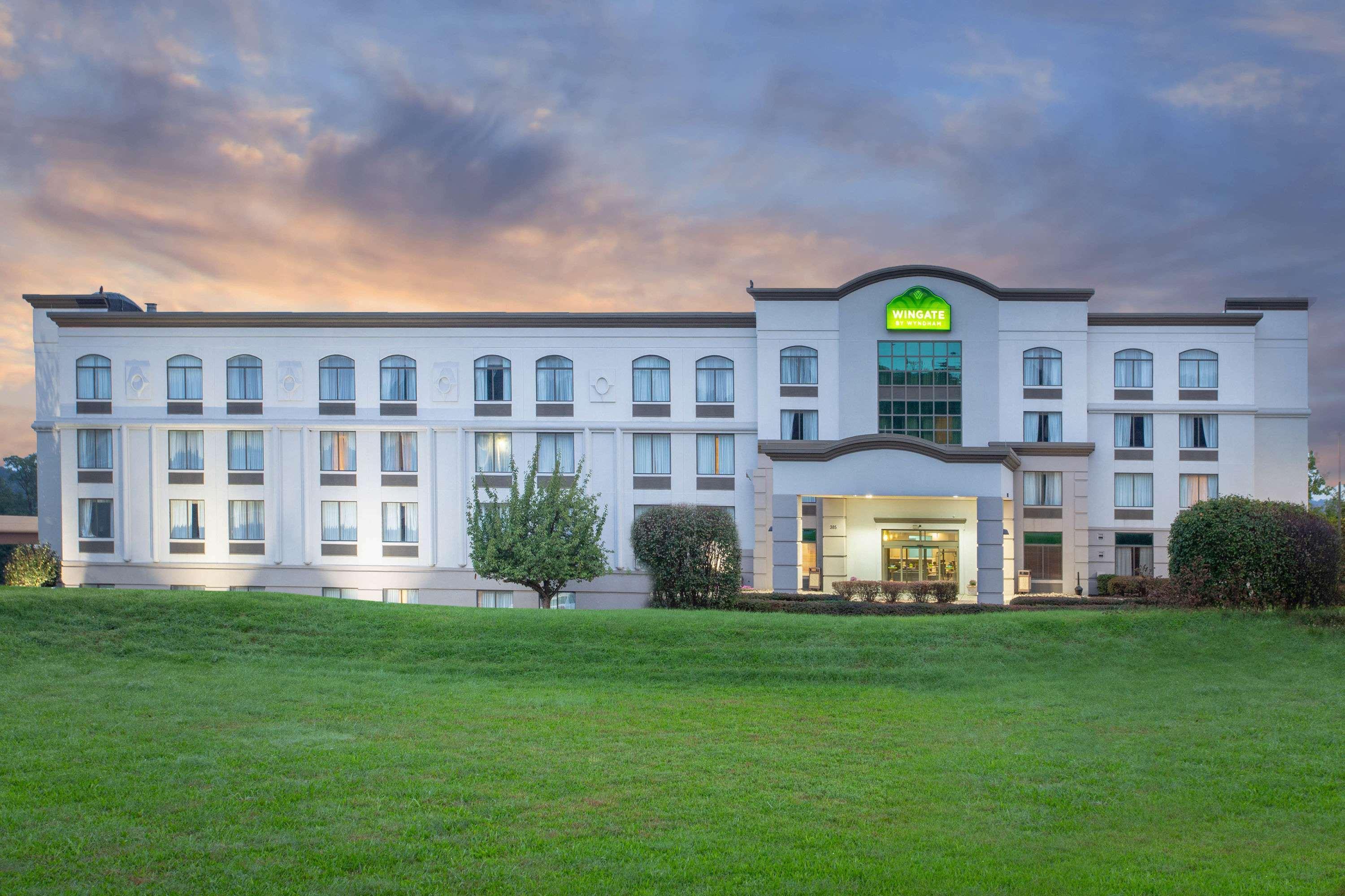 Wingate By Wyndham Mechanicsburg Buitenkant foto
