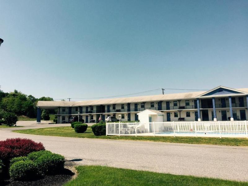 Wingate By Wyndham Mechanicsburg Buitenkant foto